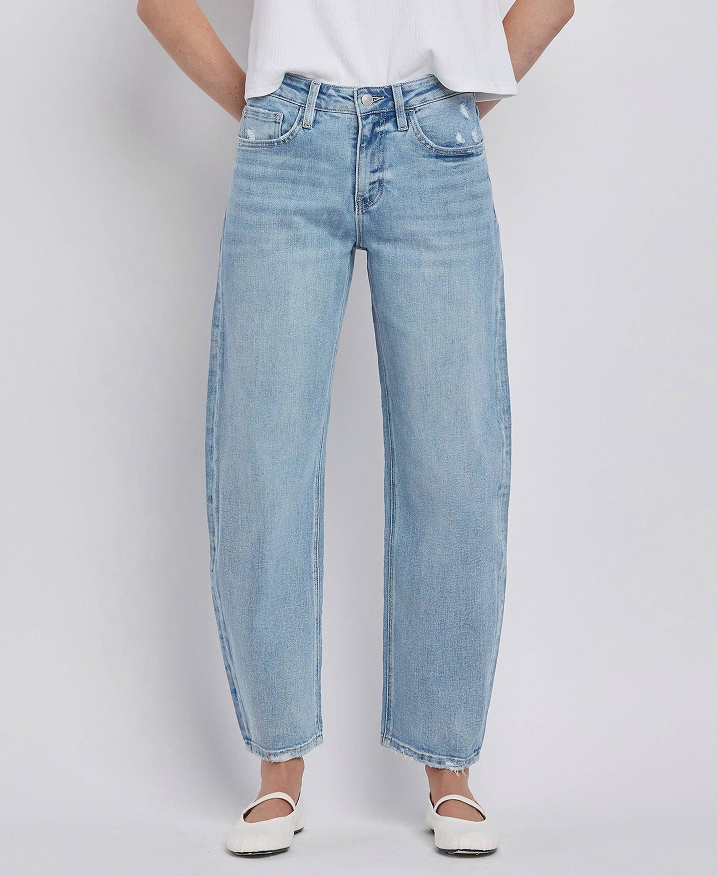 HIGH RISE BARREL LEG JEANS LV1407