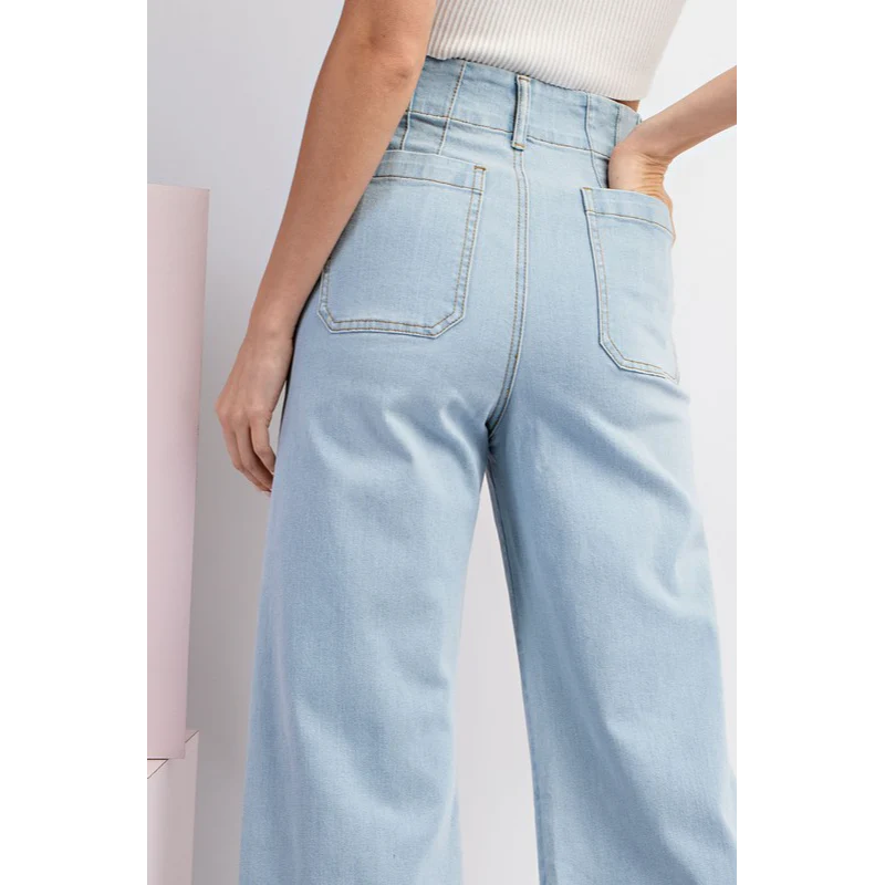 Light Wash Cropped Wide Leg Jeans