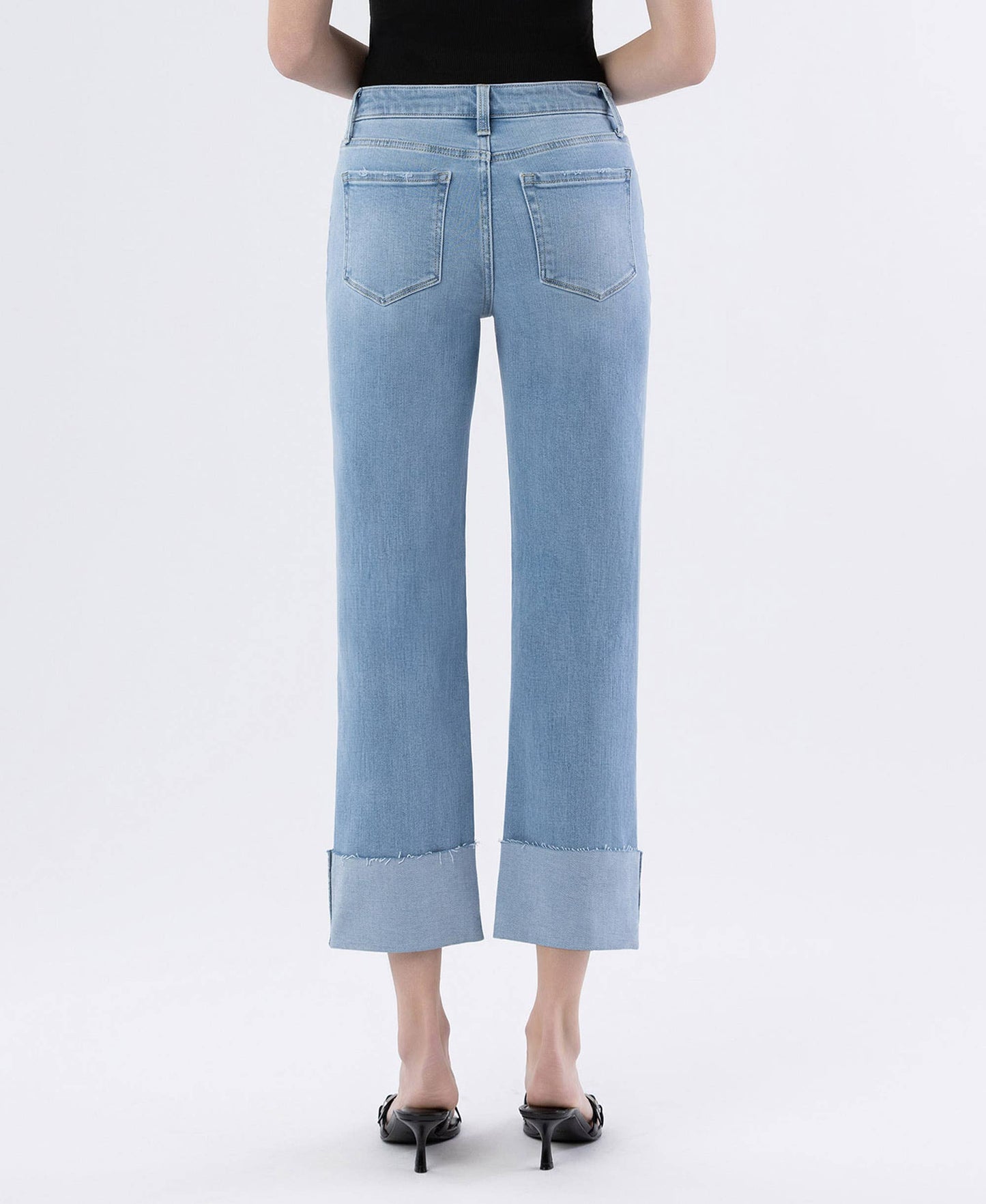 Victoria HIGH RISE CUFFED STRAIGHT JEANS
