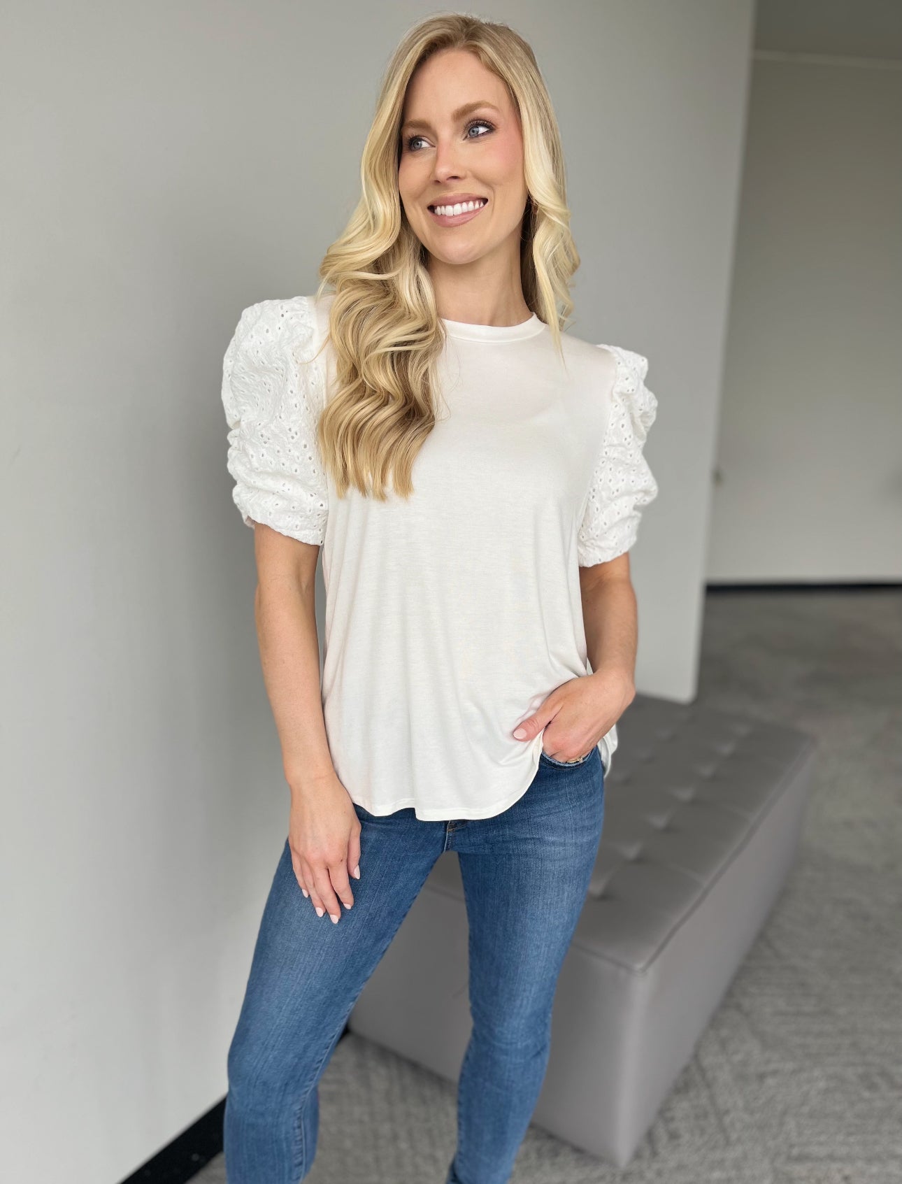 CCT17049 Eyelet Tops