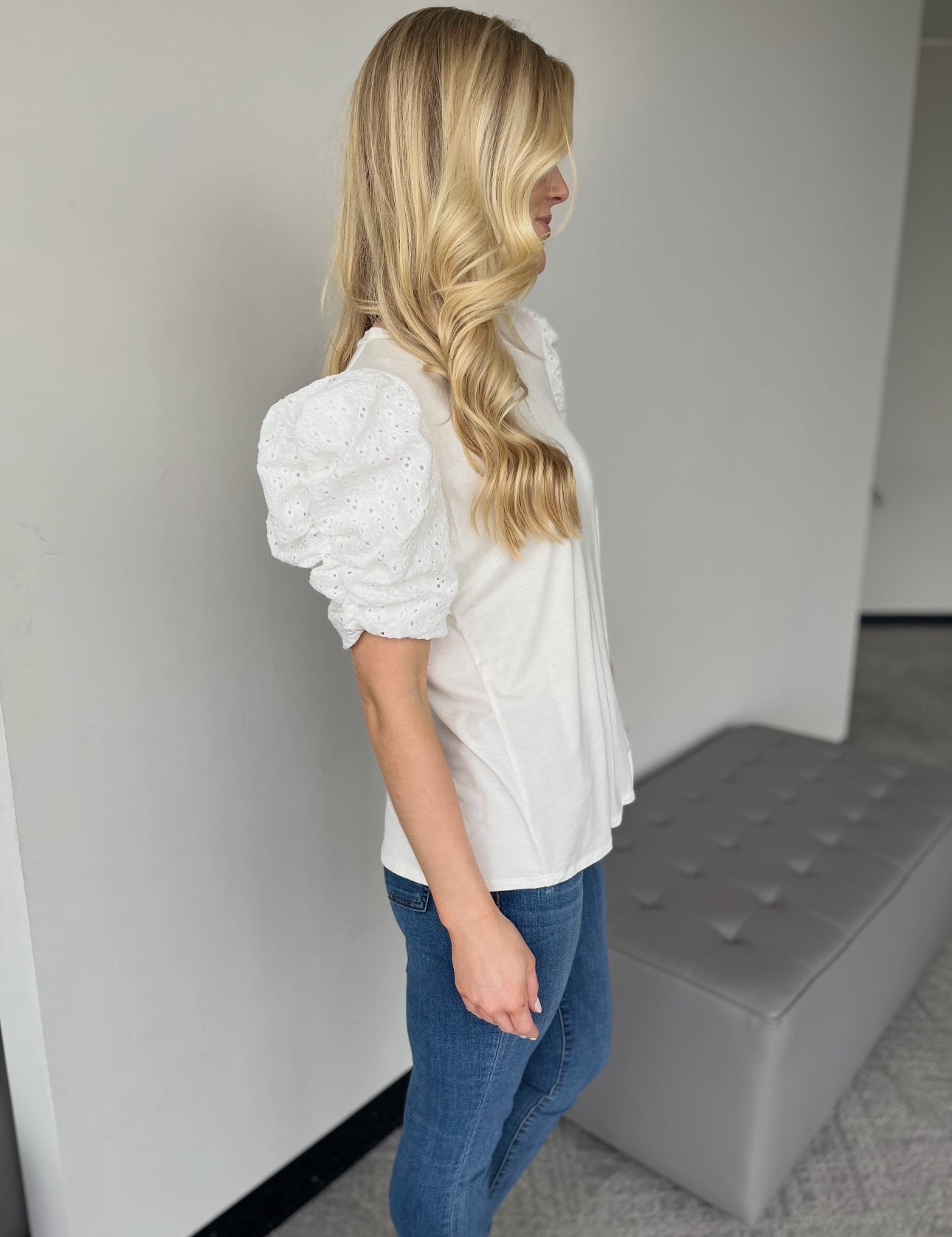 CCT17049 Eyelet Tops