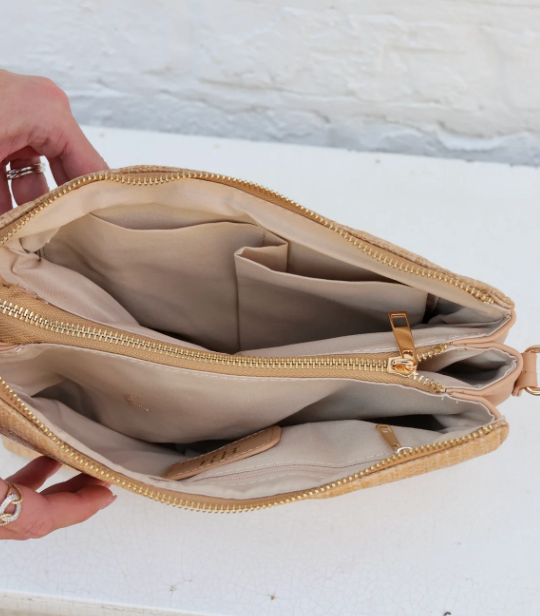 Ariana Crossbody Natural V Quilted