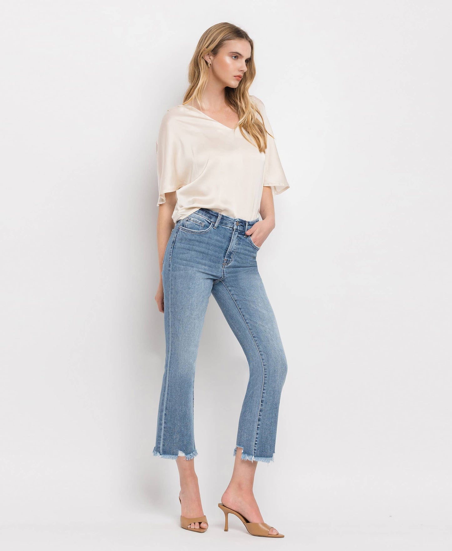 T6263 Bella HRCF