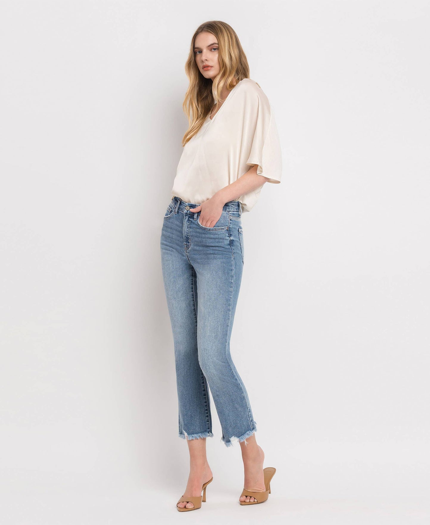 T6263 Bella HRCF
