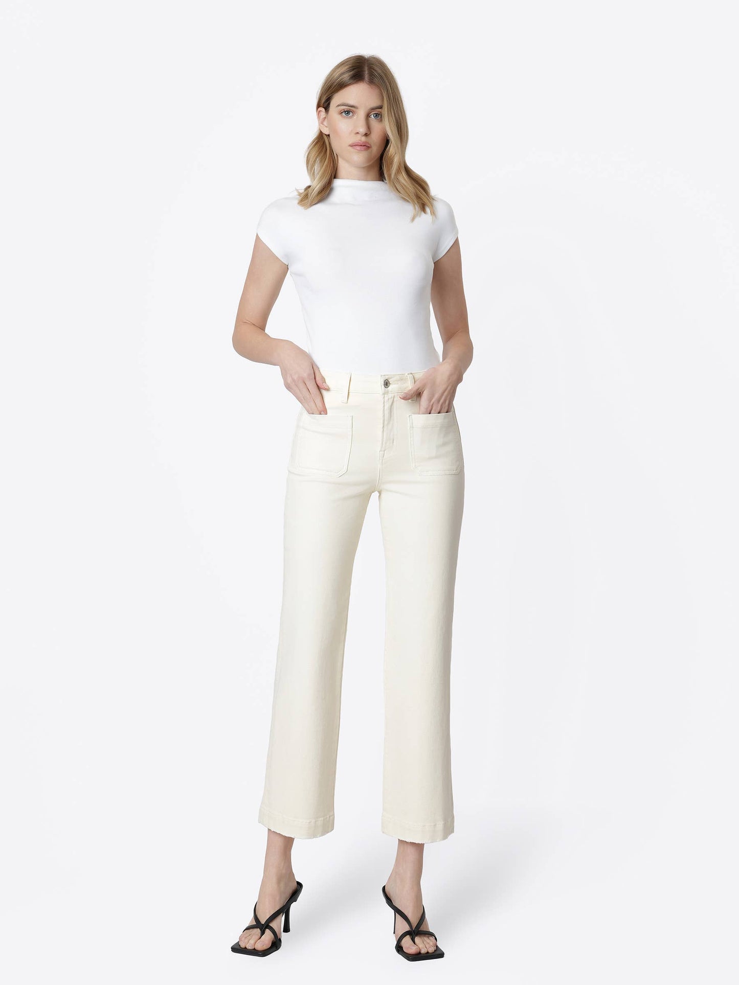 HIGH RISE PATCH POCKET NATURAL SLIM WIDE JEANS T7368NTR