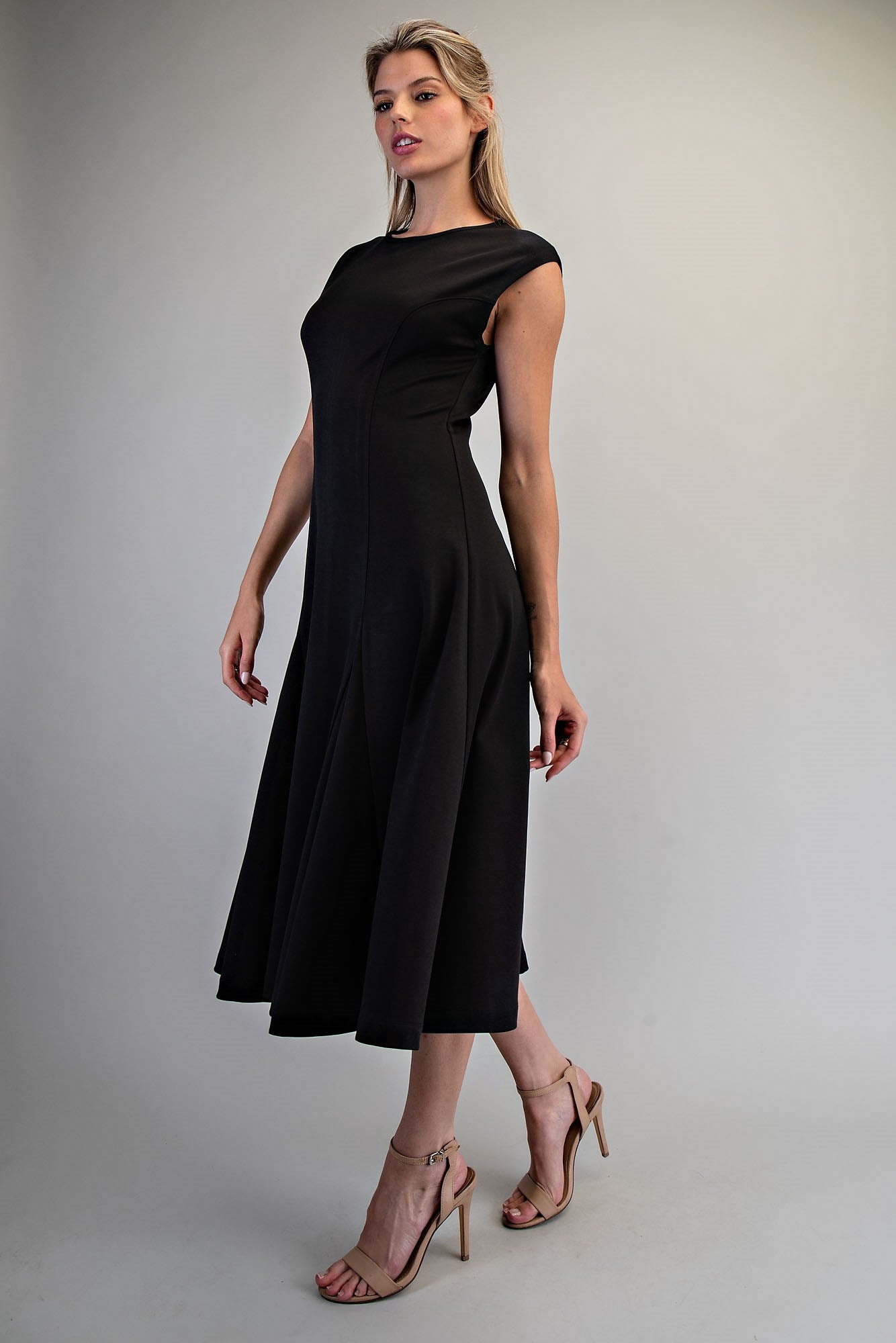 Solid Slim Fit Midi Dress