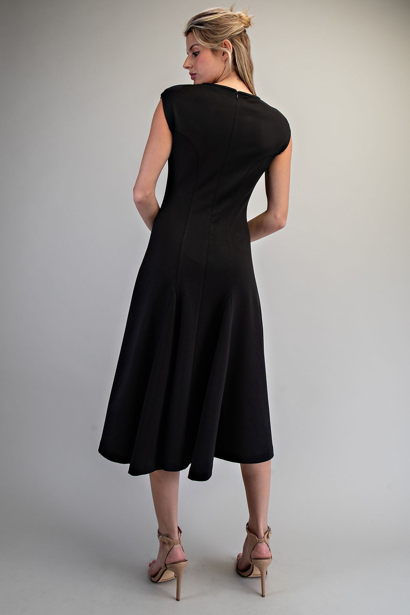 Solid Slim Fit Midi Dress