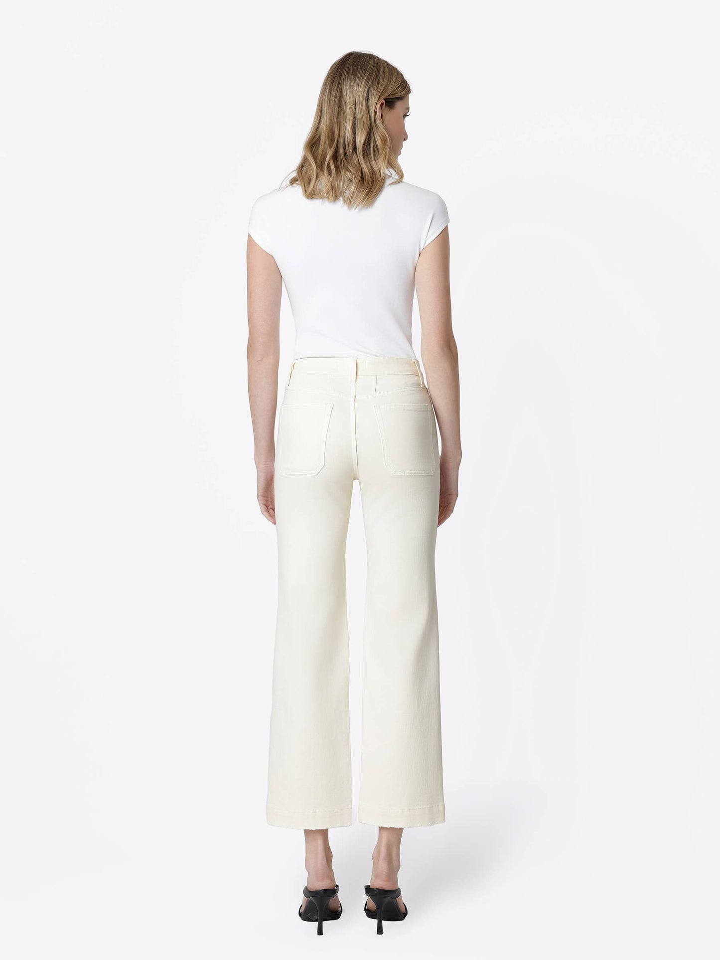 HIGH RISE PATCH POCKET NATURAL SLIM WIDE JEANS T7368NTR