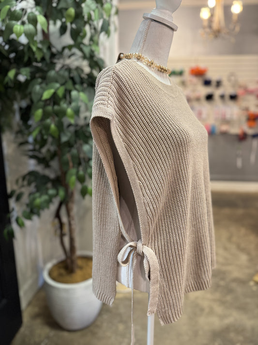 Side tie knit blouse