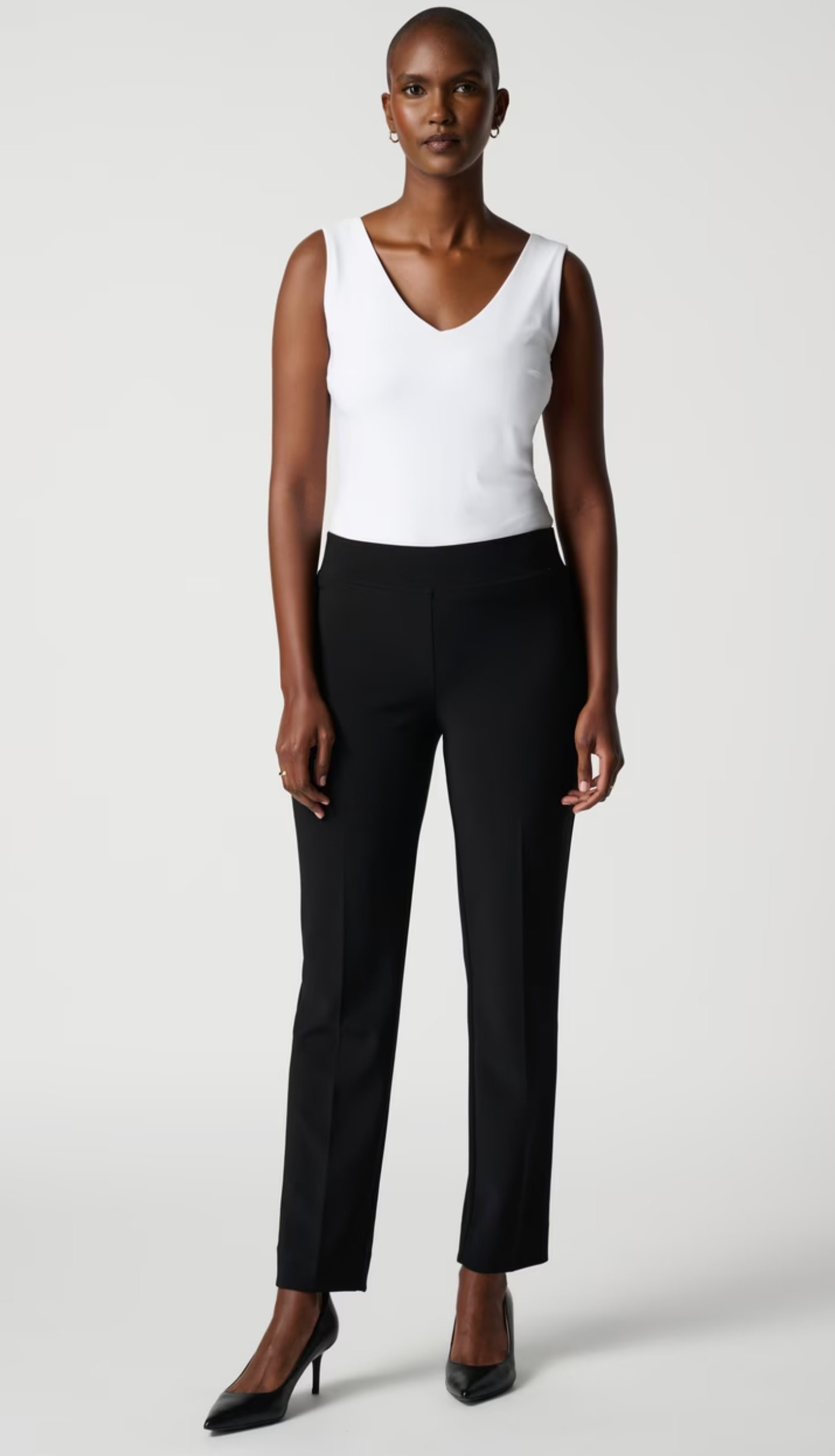 Slim Mid-rise Trousers Style 143105