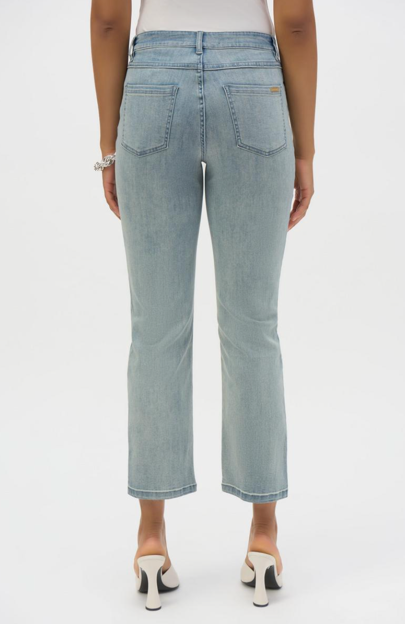 Margot Classic Straight Leg Jeans (Style: 252926)