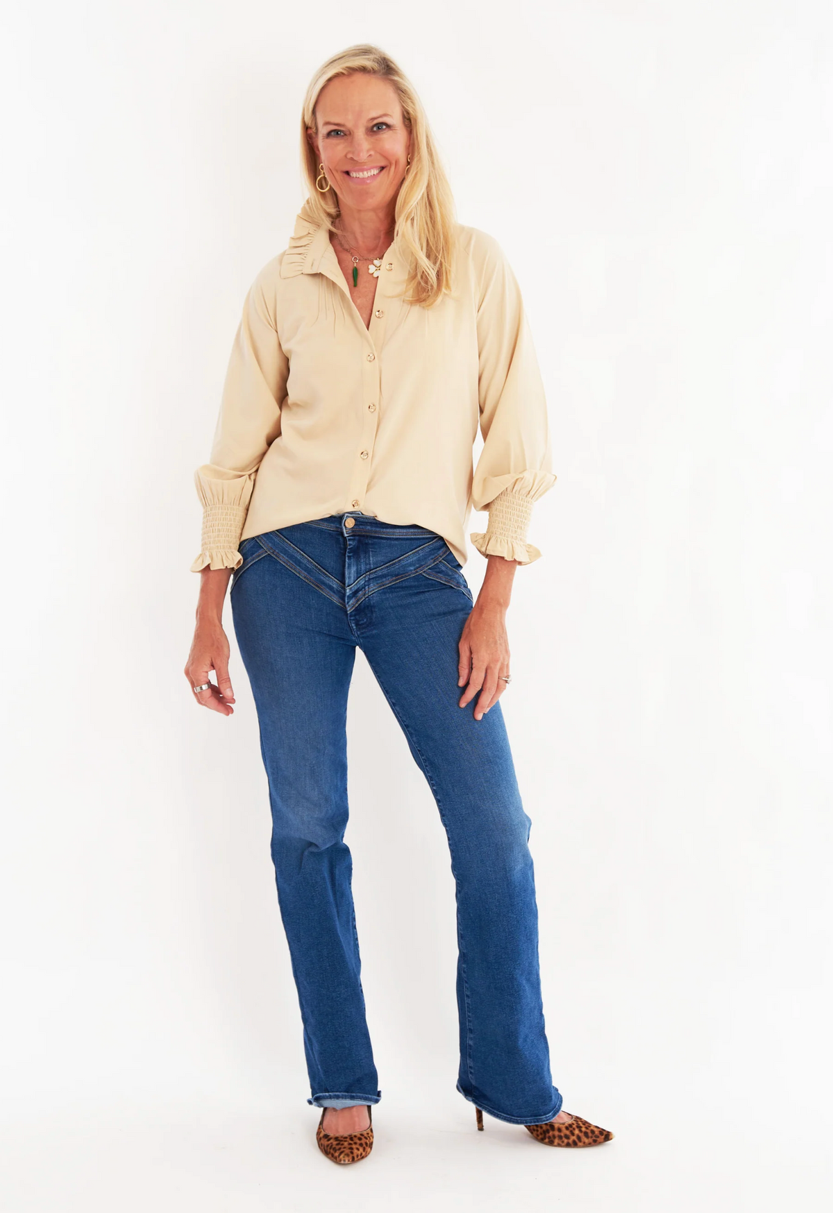 The Plato Top in Almond