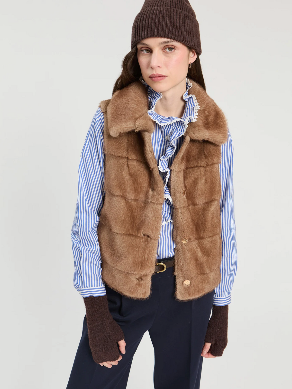 CAMEL FUR VEST